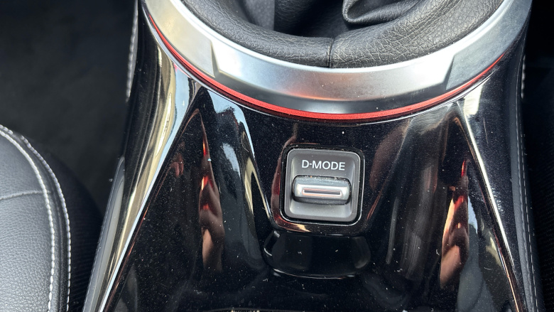 Nissan Juke 1.0 DiG-T 114 Tekna+ 5dr Petrol Hatchback